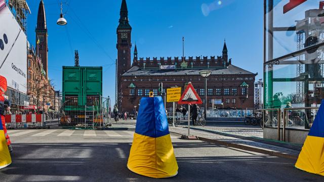 Flytbare betonelementer til sikring af byrum